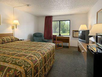Super 8 By Wyndham Marshall Mn Habitación foto